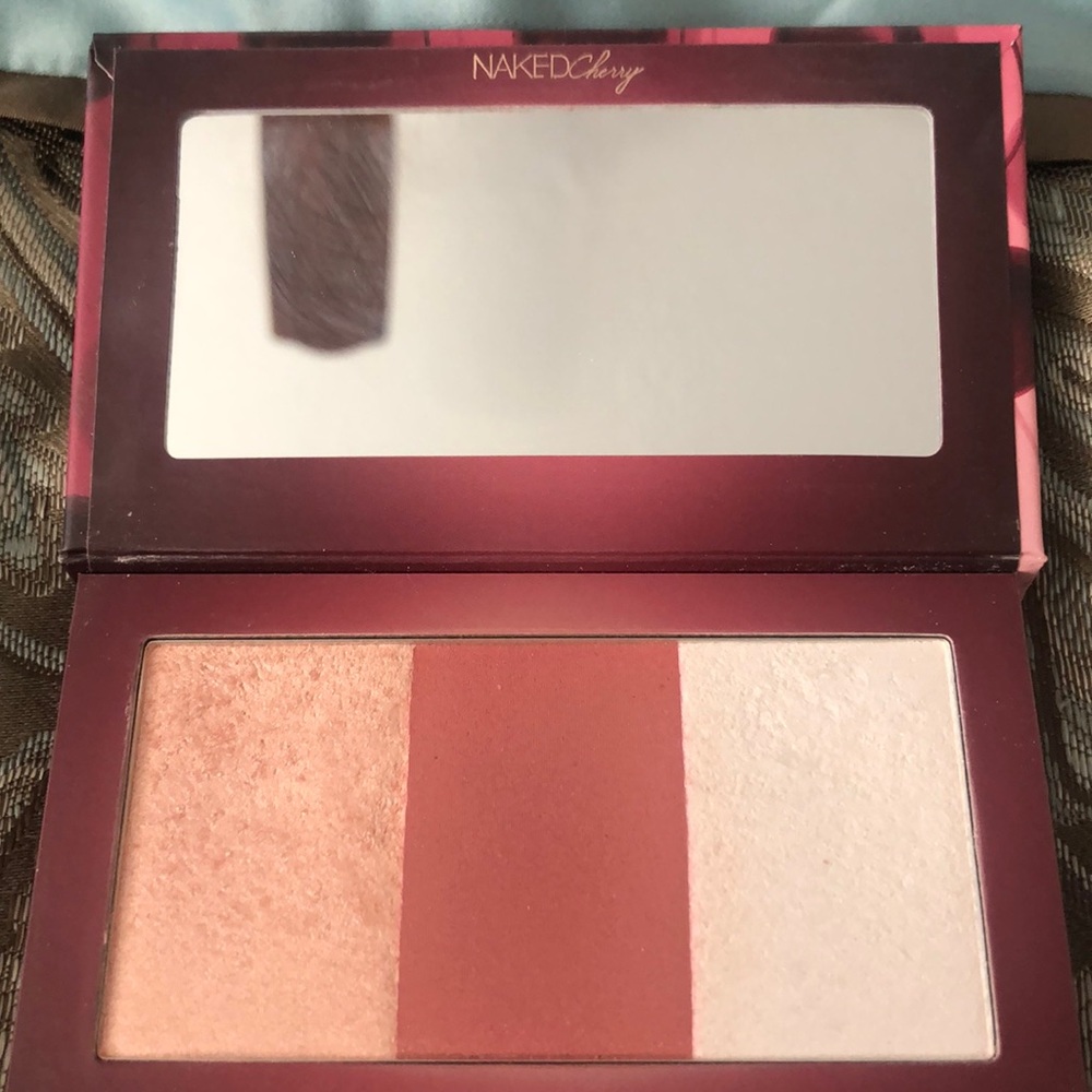 Naked cherry highlight and blush